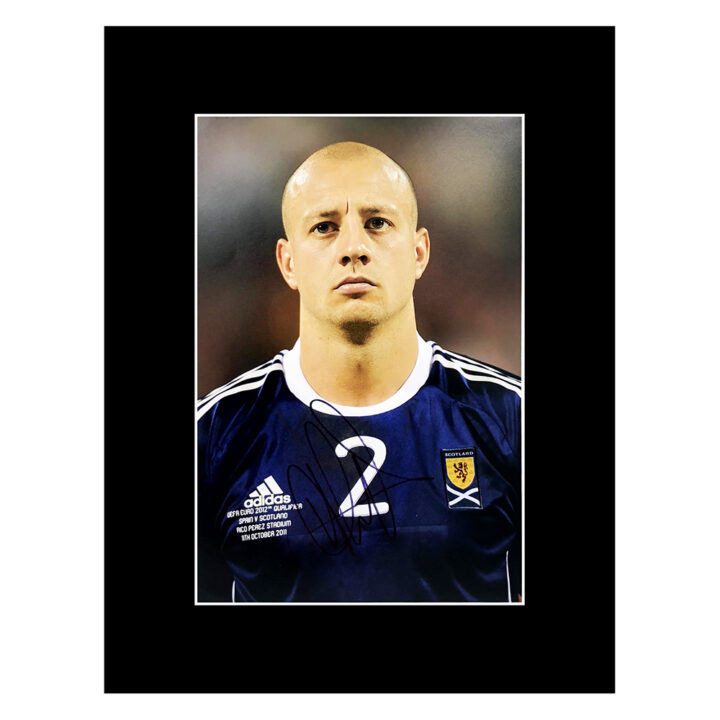 Signed Alan Hutton Photo Display - Scotland Autograph