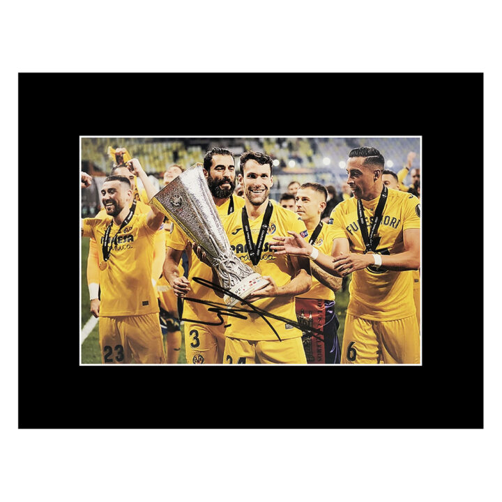 Signed Alfonso Pedraza Photo Display - Europa League Winner 2021