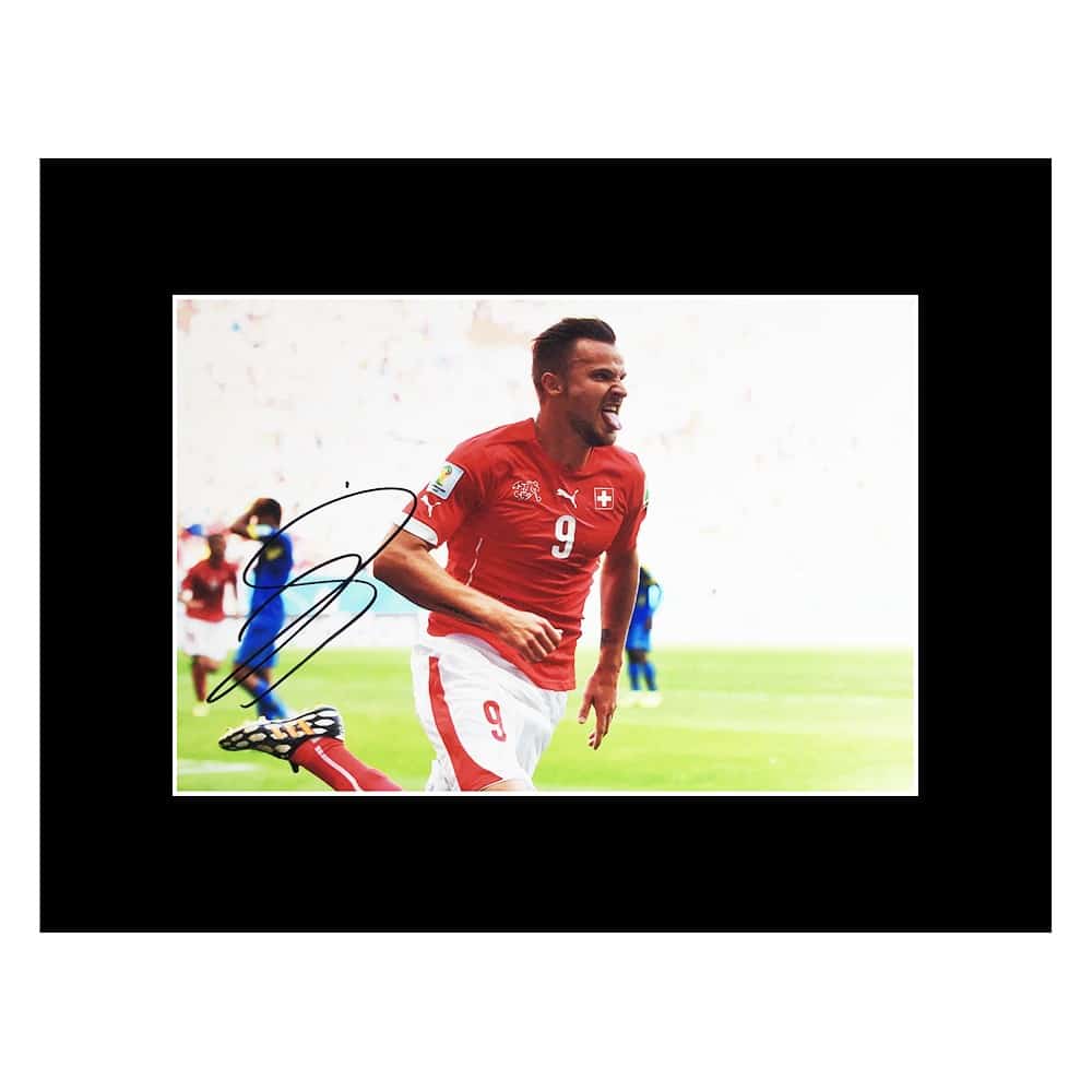 Signed Haris Seferovic Photo Display - 16x12 World Cup 2022 Switzerland