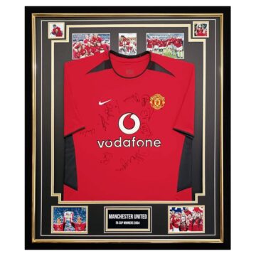 Signed Manchester United Shirt Framed - FA Cup Winners 2004