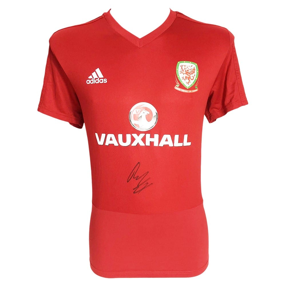 Signed Ruben Colwill Jersey - Wales World Cup 2022