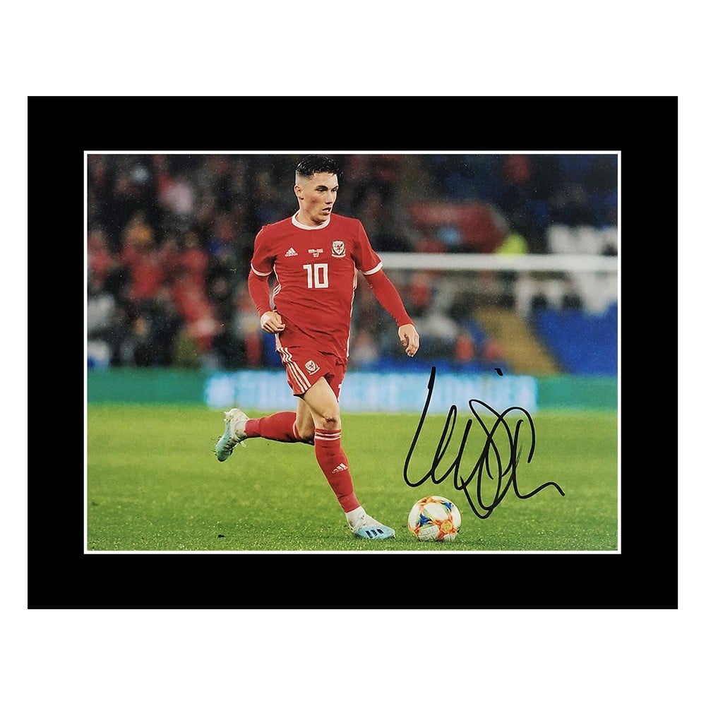 Signed Harry Wilson Photo Display - 12x10 Wales Icon Autograph