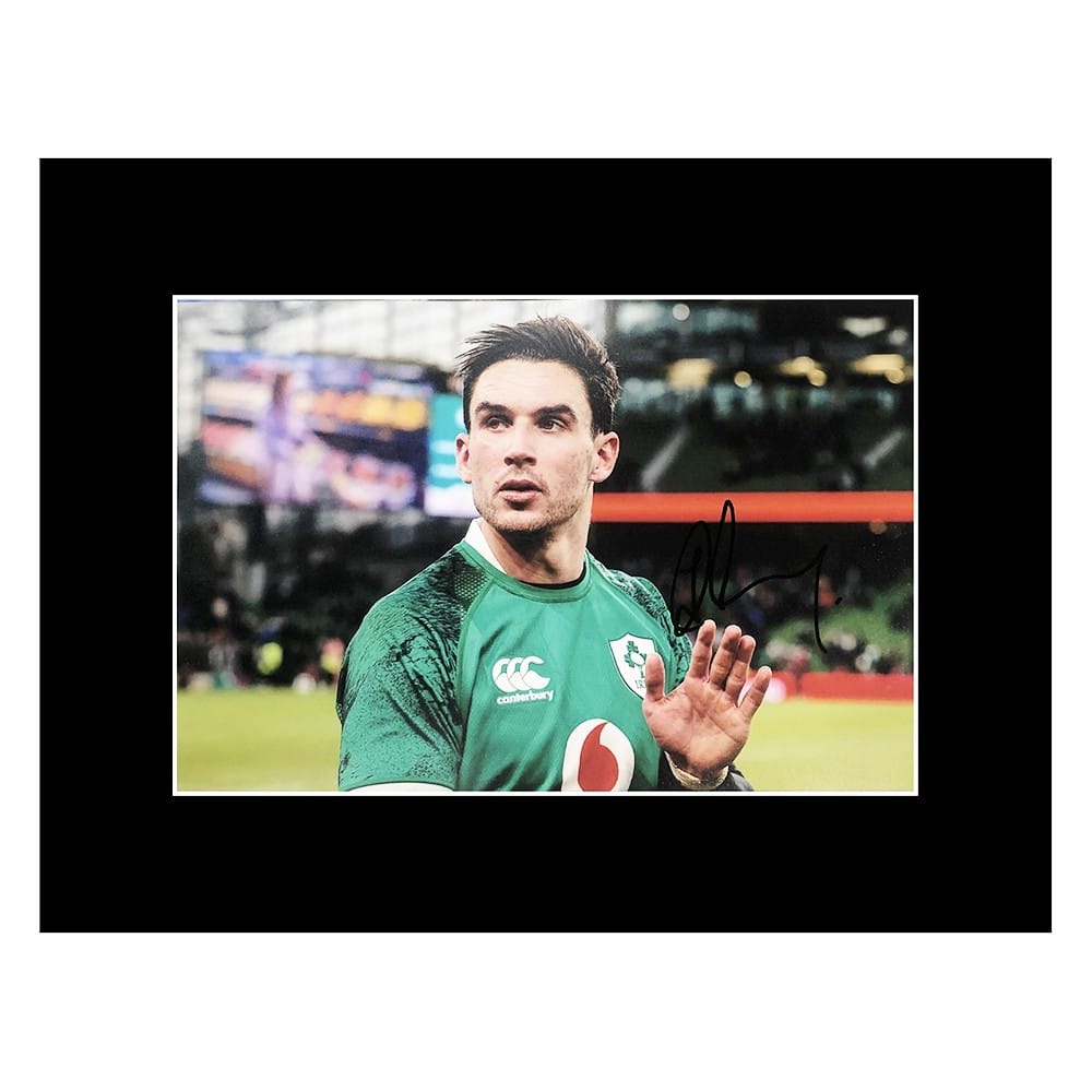 Joey Carbery Autographed Photo Display - 16x12 Ireland Icon