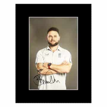 Signed Brendan McCullum Photo Display - 16x12 England Cricket Icon