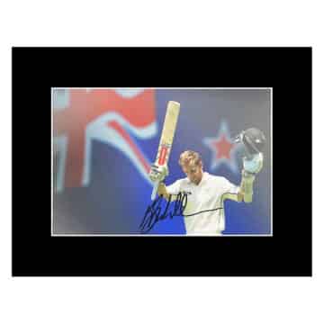 Signed Kane Williamson Photo Display - 16x12 New Zealand Cricket Icon 1