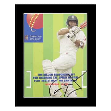 Signed Nasser Hussain Display - 8x6 England Cricket Icon