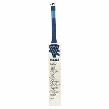 Signed Australia Cricket Bat - Ashes Series 2023