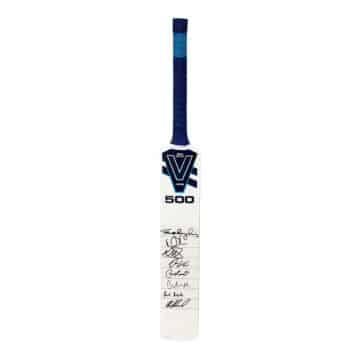 Signed England Cricket Bat - World Cup Winners 2019