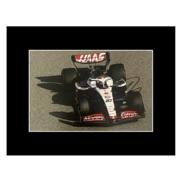 Signed Kevin Magnussen Photo Display - 16x12 Formula One Icon Autograph