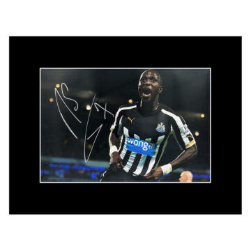 Signed Moussa Sissoko Photo Display - 16x12 Newcastle United Autograph