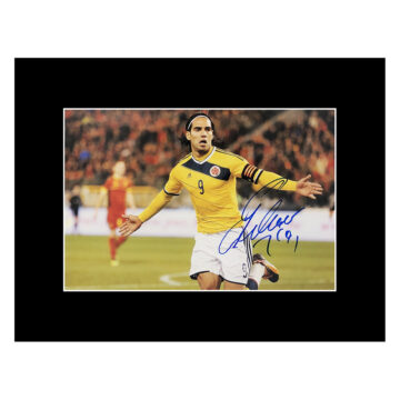 Signed Radamel Falcao Photo Display 16x12 - Colombia Icon