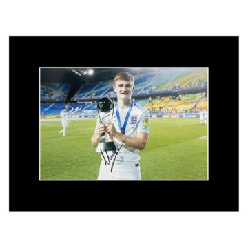 Signed Callum Connolly Photo Display 16x12 - England Icon