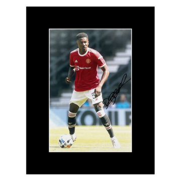 Signed Di'shon Bernard Photo Display 16x12 - Manchester United Icon