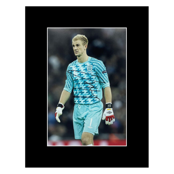 Signed Joe Hart Photo Display 16x12 - England Icon