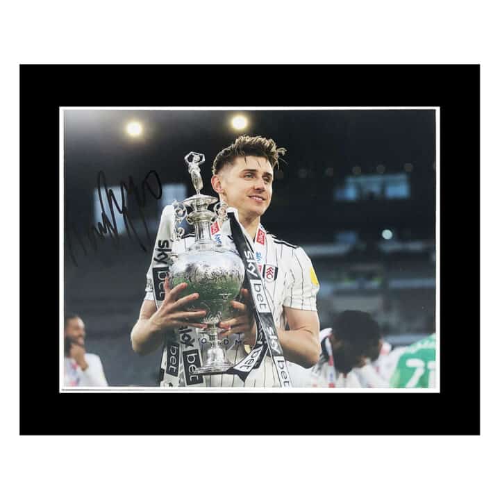 Signed Tom Cairney Photo Display 12×10 – Fulham Icon