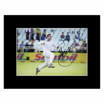 Signed Simon Harmer Photo Display 16×12 – South Africa Icon