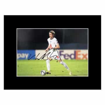 Signed Conor Gallagher Photo Display 16×12 – England Icon