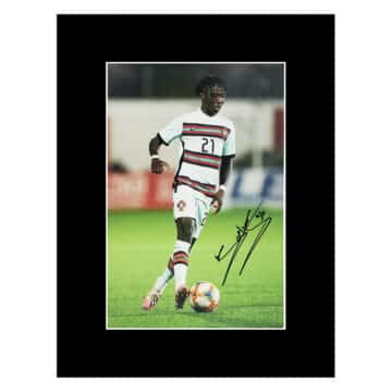 Signed Gedson Fernandes Photo Display 16×12 – Portugal Icon