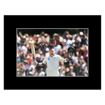 Signed Brendon McCullum Photo Display – 16×12 New Zealand Icon