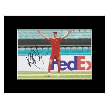 Signed Kieffer Moore Photo Display – 16×12 Wales Icon