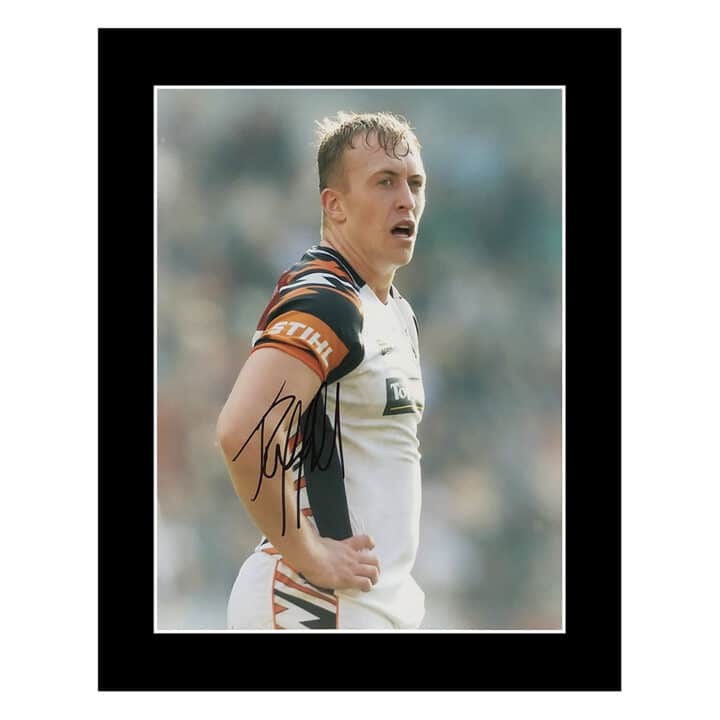 Signed Tommy Reffell Photo Display 12×10 – Leicester Tigers Icon