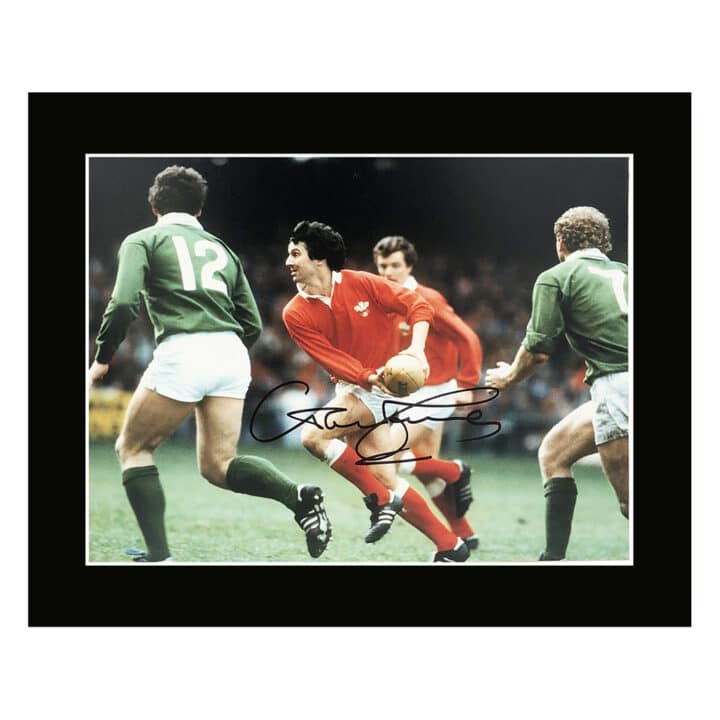 Signed Gareth Davies Photo Display 12×10 – Wales Icon