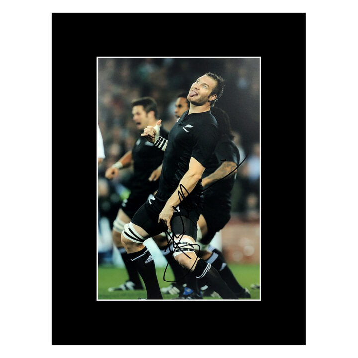 Signed Ali Williams Photo Display 16x12 - All Blacks Icon