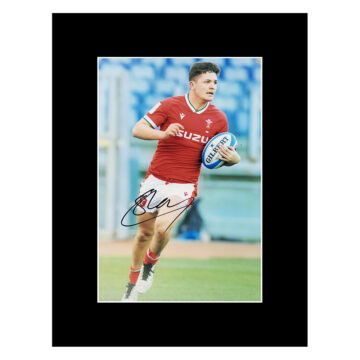 Signed Callum Sheedy Photo Display 16x12 - Wales Rugby Icon