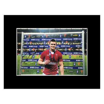 Signed Dan Lydiate Photo Display 16x12 - Wales Icon