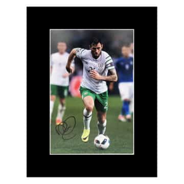 Signed Daryl Murphy Photo Display 16x12 - Republic Of Ireland Icon