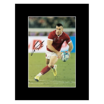 Signed Gareth Davies Photo Display 16x12 - RWC 2019 Icon