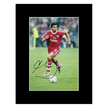 Signed Giovane Elber Photo Display 16x12 - Bayern Munich Icon