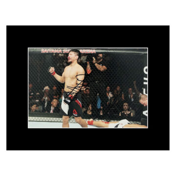 Signed Keita Nakamura Photo Display - 16x12 UFC Icon