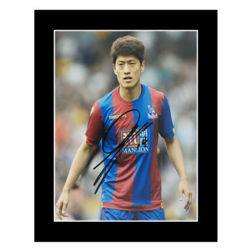 Signed Lee Chung-yong Photo Display 12x10 - Crystal Palace Icon