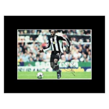 Signed Lomana Lua Lua Photo Display 16x12 - Newcastle United Autograph