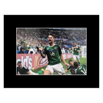 Signed Oliver Norwood Photo Display 16x12 - Nothern Ireland Icon