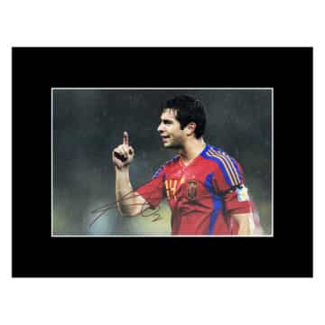 Signed Raul Albiol Photo Display 16x12 - Spain Icon