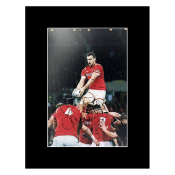 Signed Sam Warburton Photo Display 16x12 - Wales Captain Autograph