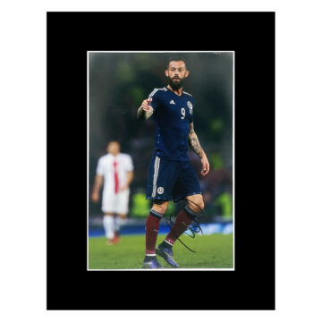 Signed Steven Fletcher Photo Display 16x12 - Scotland Icon