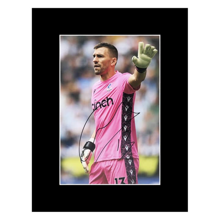 Signed Vicente Guaita Photo Display 16x12 - Crystal Palace Icon