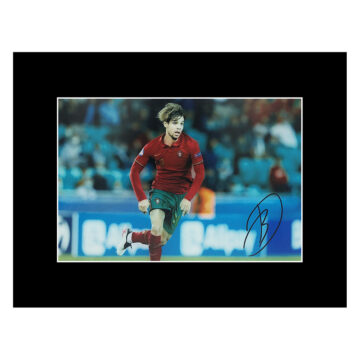 Signed Daniel Braganca Photo Display - 16x12 Portugal Icon Autograph