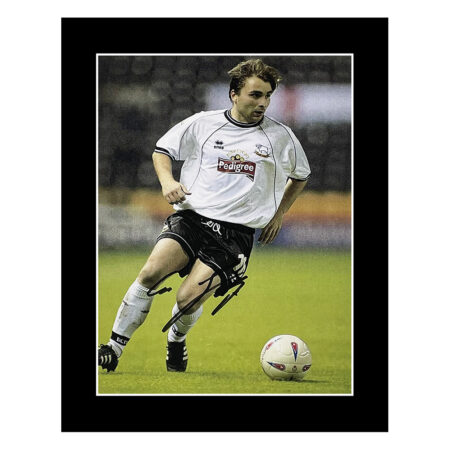 Signed Georgi Kinkladze Photo Display - 10x8 Derby County Icon