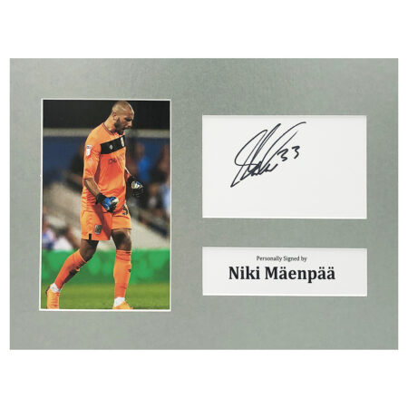 Signed Niki Maenpaa Photo Display - 12x8 Bristol City Icon