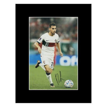 Signed Ricardo Horta Photo Display - 16x12 Portugal Icon