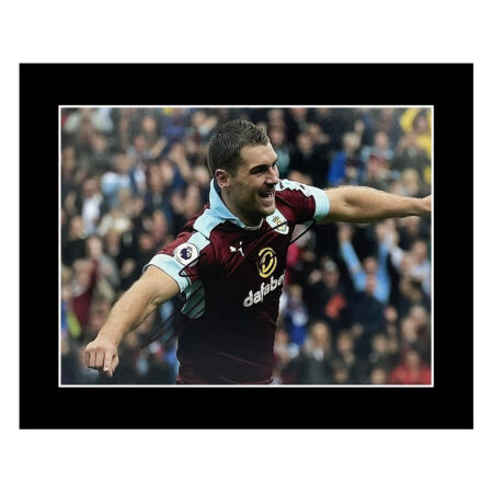 Signed Sam Vokes Photo Display - 10x8 Burnley Icon