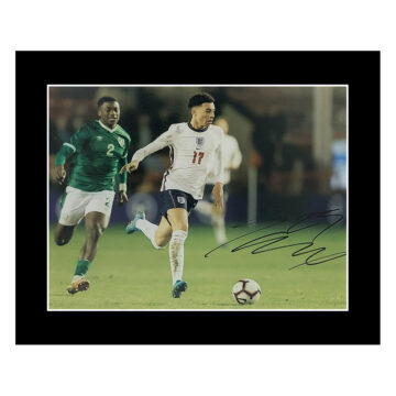 Signed Samuel Edozie Photo Display - 12x10 England Icon