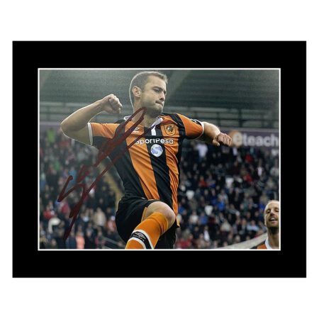 Signed Shaun Maloney Photo Display - 10x8 Hull City Autograph