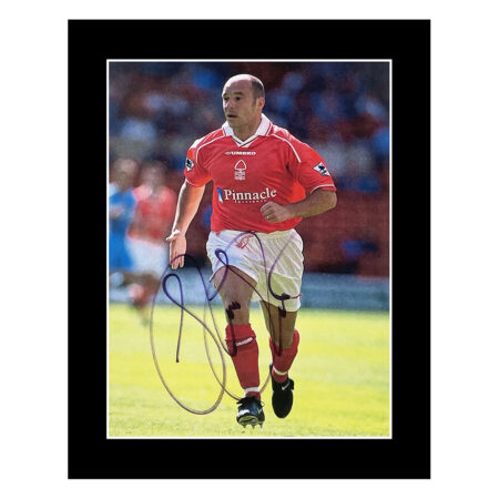 Signed Steve Stone Photo Display - 10x8 Nottingham Forest Icon