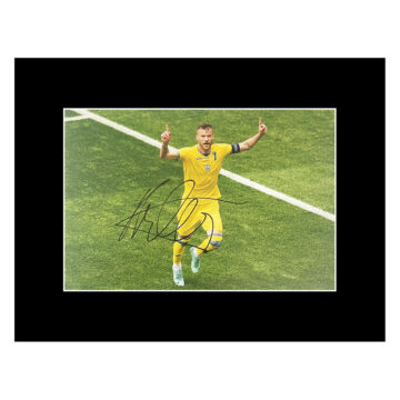 Autograph Andriy Yarmolenko Photo Display 16x12 - Ukraine Icon