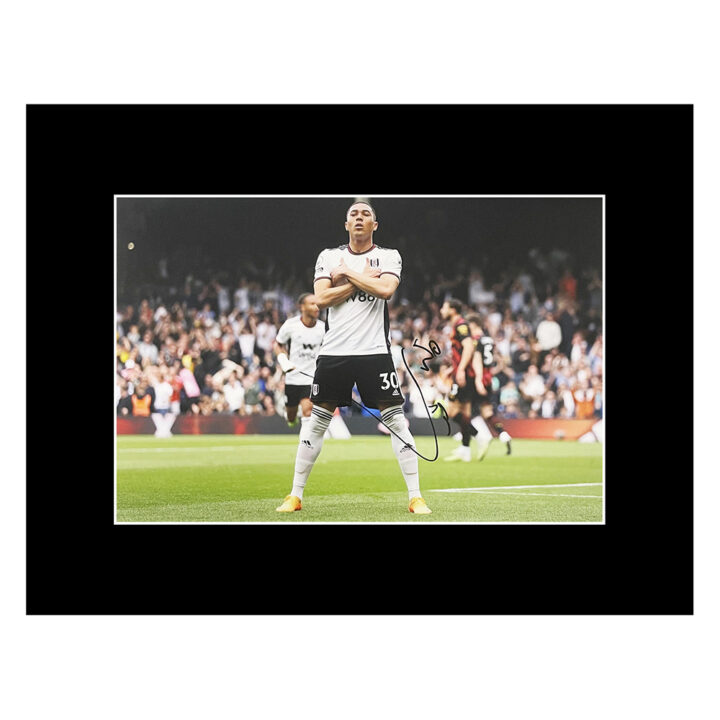 Autograph Carlos Vinicius Photo Display - 16x12 Fulham Football Club